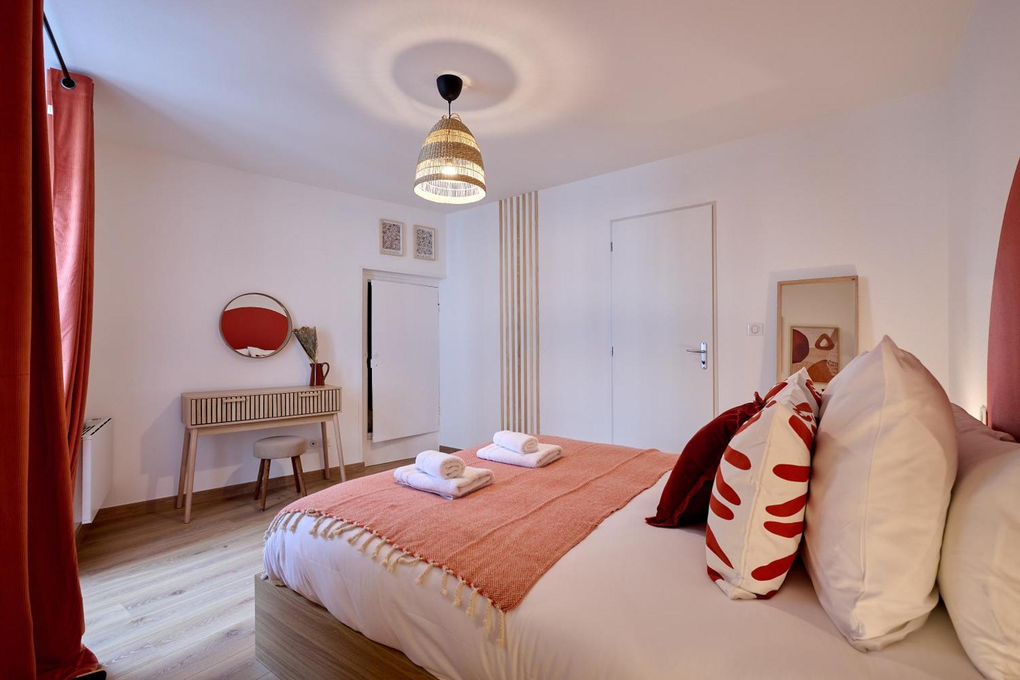 Le Oliva Chez Les M By Primo Conciergerie Διαμέρισμα Νεβέρ Εξωτερικό φωτογραφία