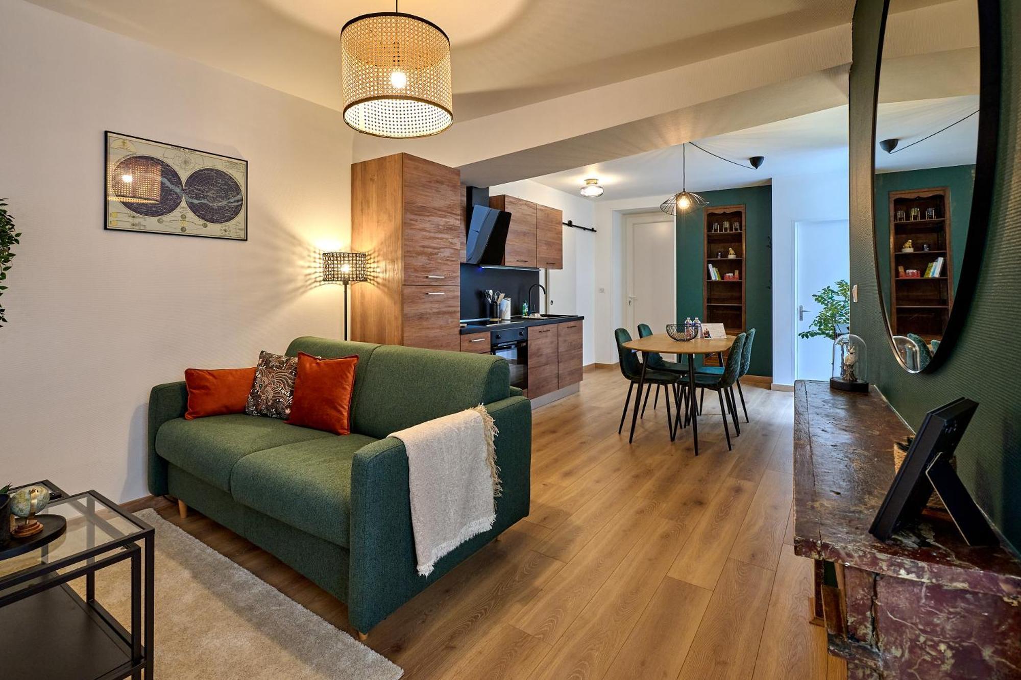 Le Oliva Chez Les M By Primo Conciergerie Διαμέρισμα Νεβέρ Εξωτερικό φωτογραφία